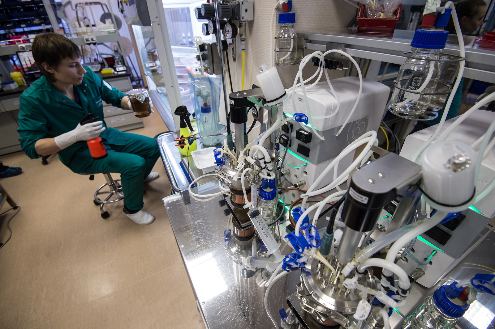 Nuclear Lab Tech Nuclear Energy: How It Works, Impact & Career Paths